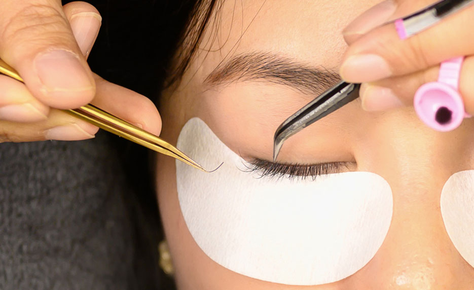 Estilista de pestañas -Lash-Stylist